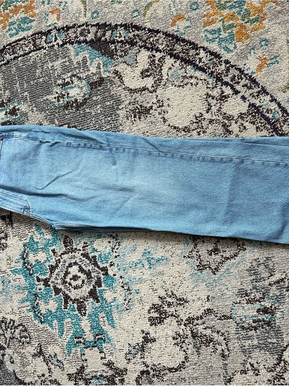 Abercrombie Curve Love Slouchy Mid Rise 26S - Picture 3 of 4